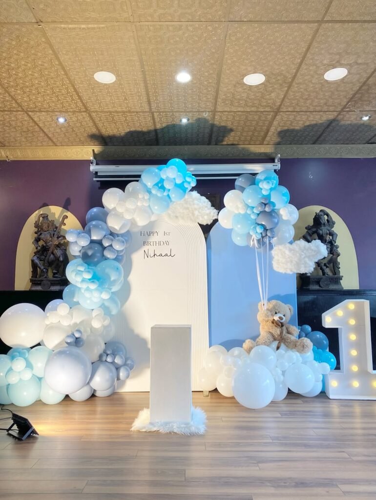 Teddy Bear Them Stage Decoration