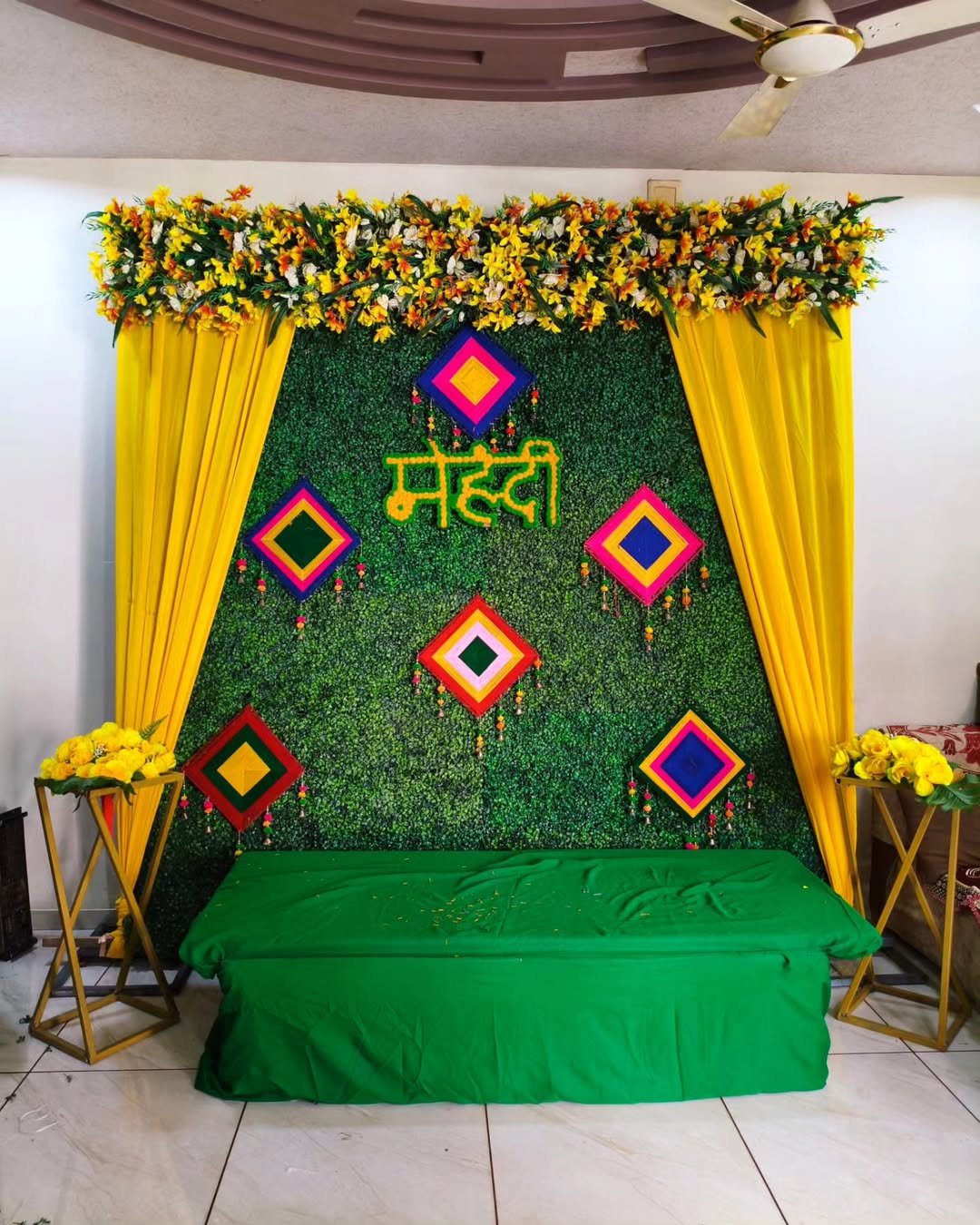 Simple Mehndi Decoration